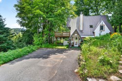 692 2e rue du Domaine-Pagé  Saint-Sauveur, QC J0R 1R3
