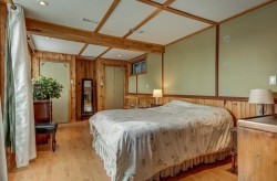 Bedroom - 