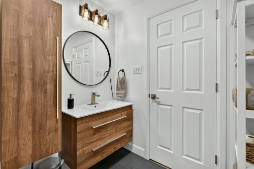 Salle de bains - 781 Rue Blondin, Prévost, QC 