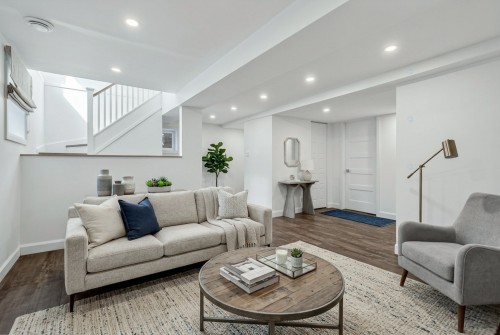 Salle familiale - 781 Rue Blondin, Prévost, QC 