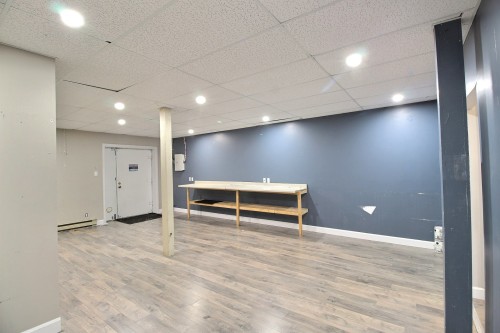 Entrepôt - 23 Rue Monseigneur-Tessier E., Rouyn-Noranda, QC - Indoor