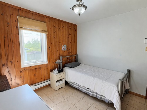 Chambre à coucher - 22 7E Avenue, Champneuf, QC 