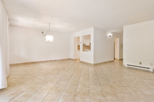 Living Room - 106-7060 Av. Giraud, Montréal (Anjou), QC - Indoor Photo Showing Other Room