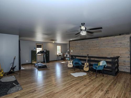 1035 Peterson Road, Gorham, ON - Indoor
