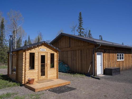 1035 Peterson Road, Gorham, ON - Outdoor With Exterior