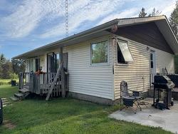 183 Thompson Road  Thunder Bay, ON P7G 1L3