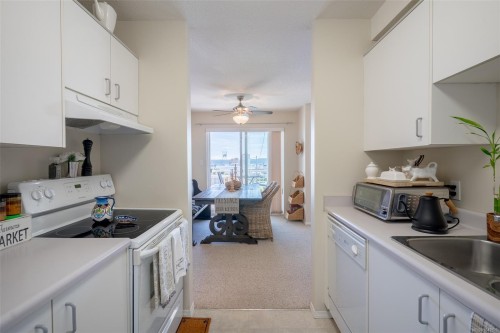 #305-240 Milton St, Nanaimo, BC 