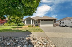 1048 CORDERO Cres Campbell River, BC V9H 0B7