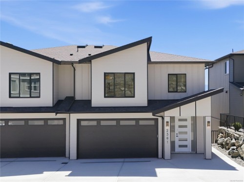 2301 Hudson Terr  Sooke, BC V9Z 1R2