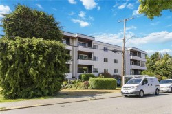 #401-1571 Mortimer St Saanich, BC V8P 3A7