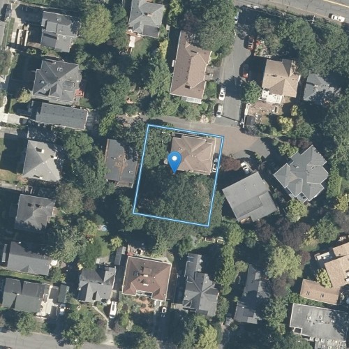 1 Briar Pl, Victoria, BC 