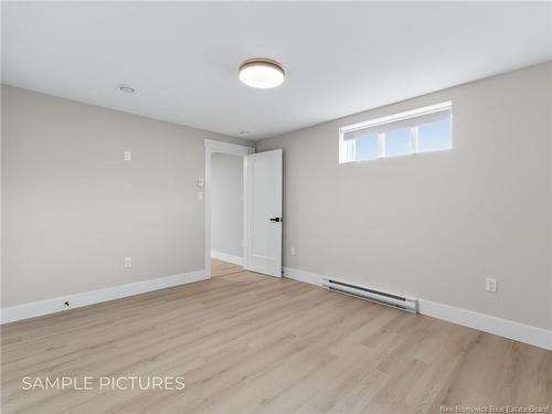 30 Violet St, Shediac, NB 