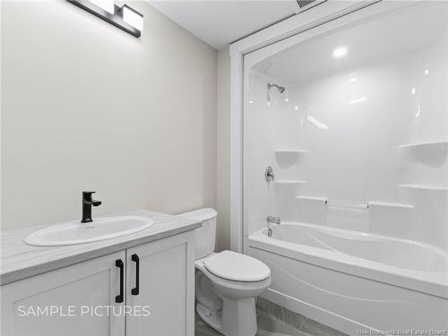 30 Violet St, Shediac, NB 