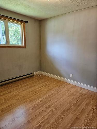 4 Hollybrook St, Fredericton, NB 