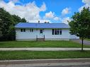 4 Hollybrook St, Fredericton, NB 