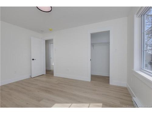 220 Gould, Dieppe, NB 