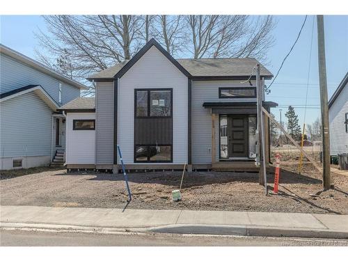 220 Gould, Dieppe, NB 