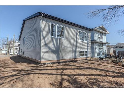 220 Gould, Dieppe, NB 