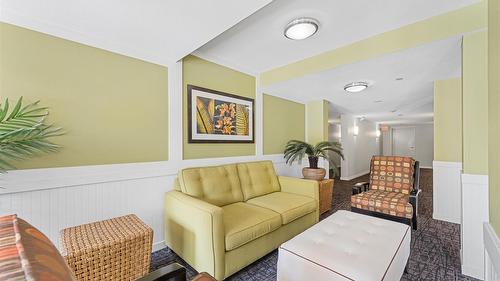 404-571 Yates Road, Kelowna, BC 