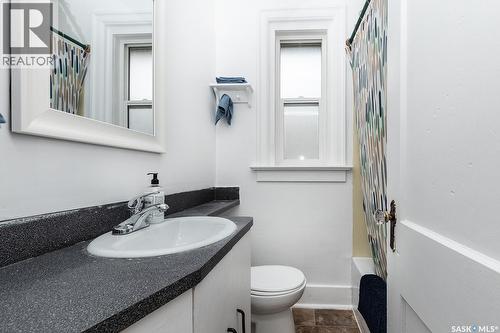 1223 C Avenue N, Saskatoon, SK 