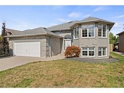 3316 Kenilworth  Windsor, ON N9E 4R3
