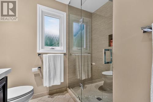 2233 Oneida Crescent, Mississauga, ON 