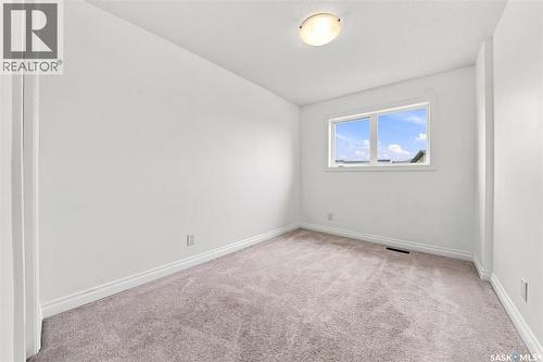 6 118 Hampton Circle, Saskatoon, SK 