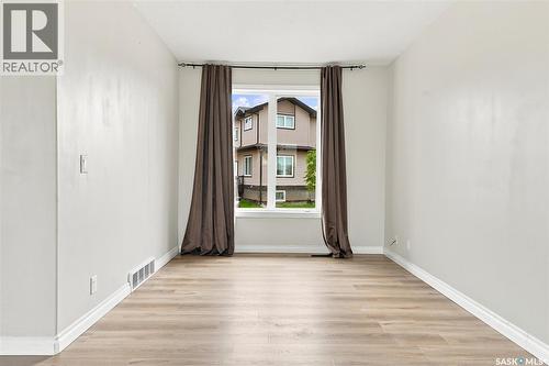 6 118 Hampton Circle, Saskatoon, SK 