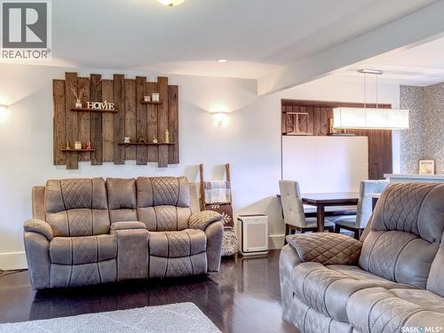 312 4Th Avenue E, Rosetown, SK 