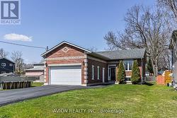 356 TAMPA DRIVE Georgina, ON L4P 3A4