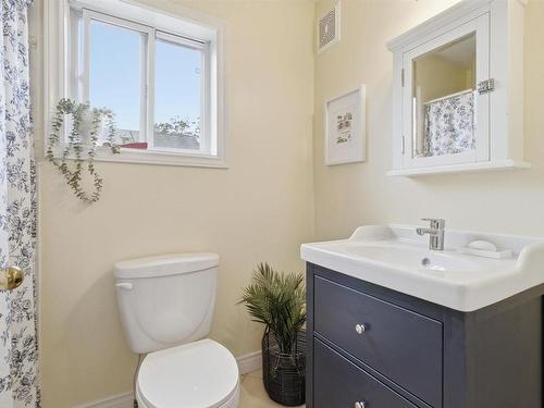 13 Douglas Drive, Bedford, NS 