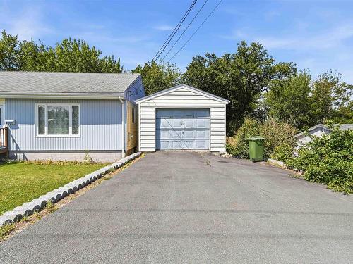 200 Caledonia Road, Dartmouth, NS 