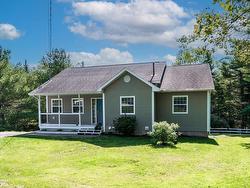 115 Ardoise Lane  Ardoise, NS B0N 1L0