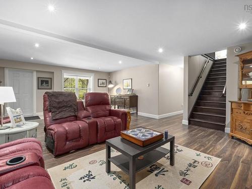 614 Piggott Avenue, Fall River, NS 