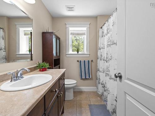 614 Piggott Avenue, Fall River, NS 