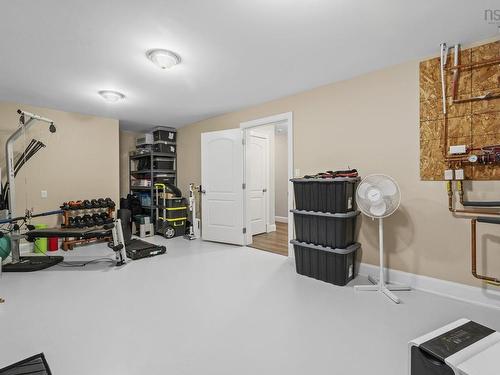 614 Piggott Avenue, Fall River, NS 