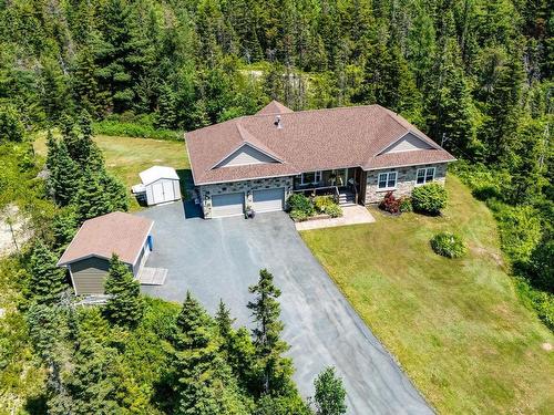 614 Piggott Avenue, Fall River, NS 