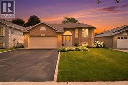 38 OLIVETREE Road Brantford, ON N3R 7X2
