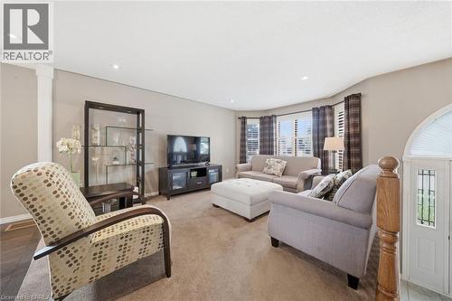 38 Olivetree Road, Brantford, ON 