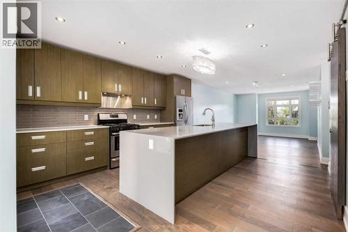 1513 23 Avenue Sw, Calgary, AB 