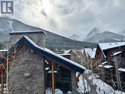 5102, 101E Stewart Creek Landing, Canmore, AB 