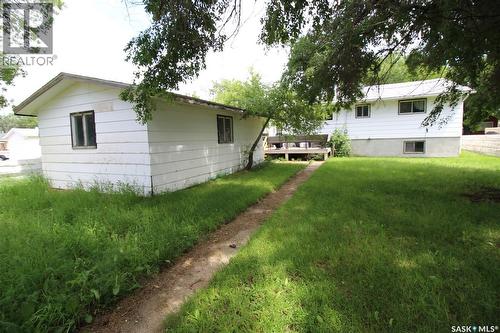 537 4Th Street W, Shaunavon, SK 
