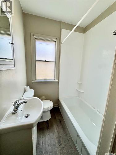537 9Th Street E, Prince Albert, SK 