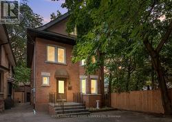 509 CHRISTIE STREET  Toronto, ON M6G 3C9