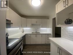 205 - 895 KENNEDY ROAD Toronto, ON M1K 2E9