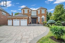 47 HILLHURST DRIVE  Richmond Hill, ON L4B 2V3