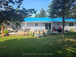 19 COUNTY RD 18 ROAD Prince Edward County (Athol Ward), ON K0K 1P0