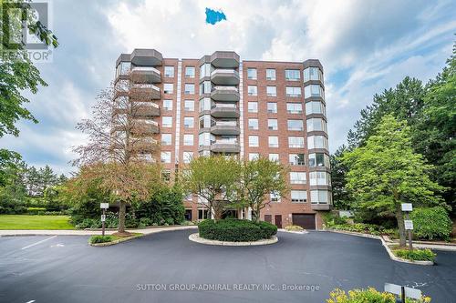 604 - 1901 PILGRIMS WAY  Oakville, ON L6M 2W9