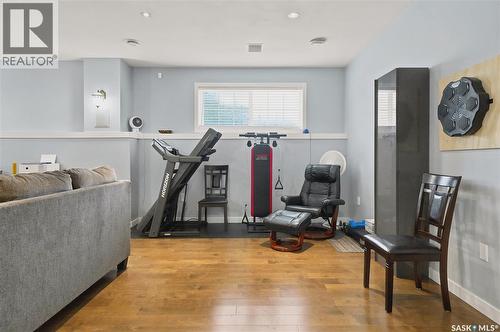 303 East Hampton Boulevard E, Saskatoon, SK 