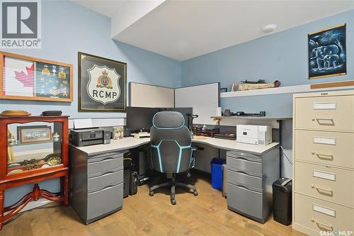 303 East Hampton Boulevard E, Saskatoon, SK 